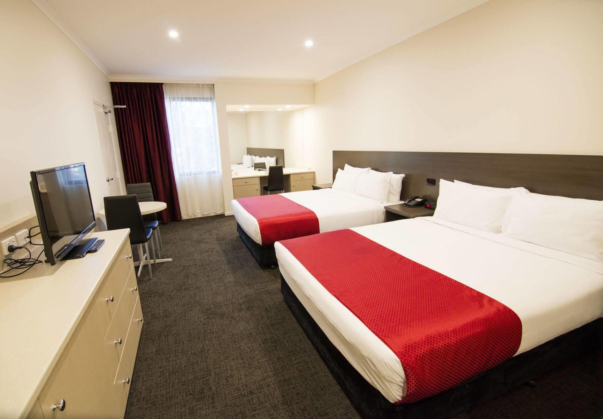 Quality Hotel Manor Mitcham Ngoại thất bức ảnh